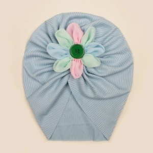Caciulita bleu tip turban cu floricica multicolora - Img 2