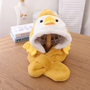 Caciulita galbena plusata pentru copii - Pinguin - Img 2