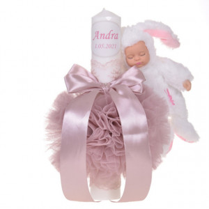 Lumanare botez personalizata, decor roz pudra cu tul, dantela si o jucarie iepuras, Denikos® 731