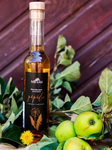 Otet Premium cu Papadie 250 ml Măr de Rai