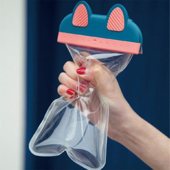 Husa Waterproof pentru Telefon 7 inch - USAMS Bag (US-YD010) - Blue/Pink - Img 3