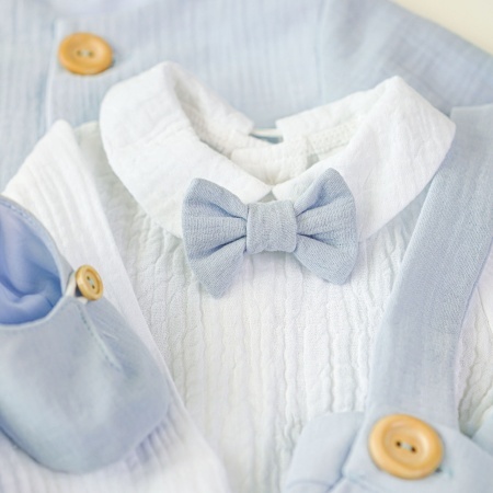 costum muselina botez