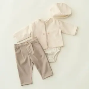 costum botez crem