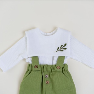 costum de in botez