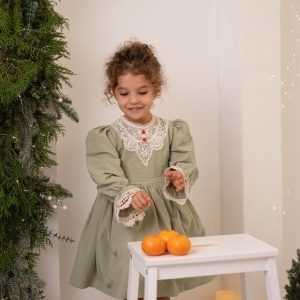 Rochița verde salvie ALIA pentru fete, marimi 1-8 ani