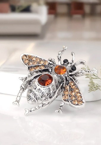 Brosa Metalica cu Pietre Beetle Crown