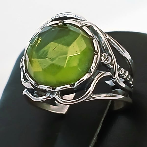 Inel de argint cu peridot verde – „Lacrima Pădurii” R1013