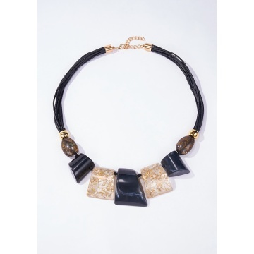 Colier Statement cu Forme Geometrice – Negru & Foiță Aurie RG2WY12 - Img 2