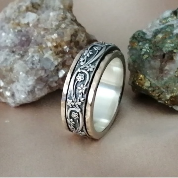 Inel Elowen din argint 925 cu benzi de aur 14K – motiv floral în relief - Img 6