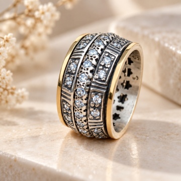 Inel Imperium din argint 925 și aur 14K – design arhitectural cu zirconii și detalii gravate