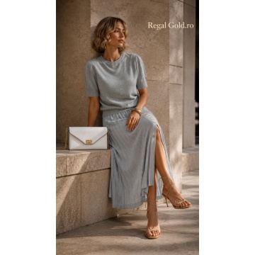 RG7076B-1 Fustă plisată M–2XL cu nasturi decorativi – Gri deschis
