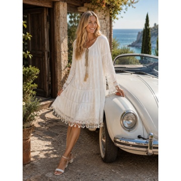 RG2977-9 ALB –Rochie / Tunică scurtă boho din bumbac cu broderie englezească și franjuri – Made in Italy, masura unica 36-44 - Img 3