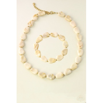 Set Colier și Brățară din Rășină – Vanilla Pearl, Forme Organice RGA0907-I - Img 2
