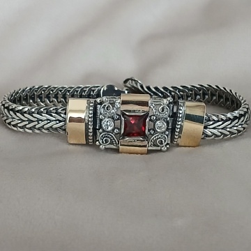 Bratara argint si aur 9 k 40101 Granat - Img 1