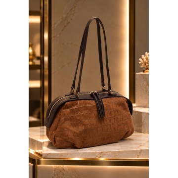 Geantă de Umăr Croco Suede Chic – Camel, cu Textură Croco și Accesorii Aurii RG26845