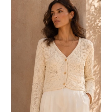 RG1040 – Cardigan din bumbac 100% cu broderie reliefată și nasturi aurii – Ivory - Img 4