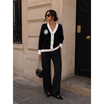 RGWL-08092 Cardigan Parisian Bloom (L–2XL)– Tricot Bicolor cu Detaliu Floral (M–4XL) - Img 3