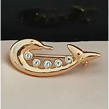 Brosa Dolphin , argint placat cu aur RGBH062246 blue topaz - Img 3