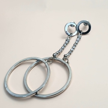Cercei cu surub metal lucios culoare argintie-75689