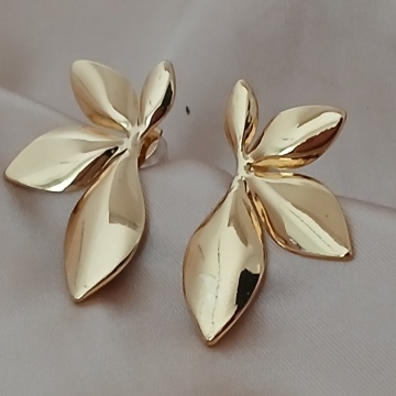 Cercei „Golden Petals” – Flower Statement RGBA32003-304