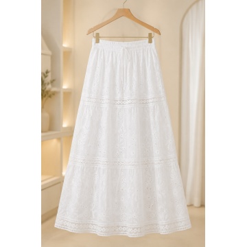 RG9036A1–Fustă MIDI albă din bumbac cu broderie ajurată – Pure Elegance 40–46 - Img 3