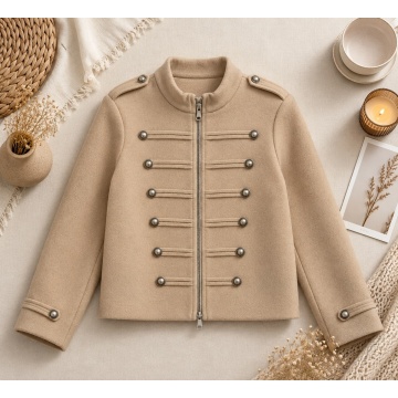 RGLU66003B–Jachetă Bej Officer Chic cu nasturi decorativi - Img 3