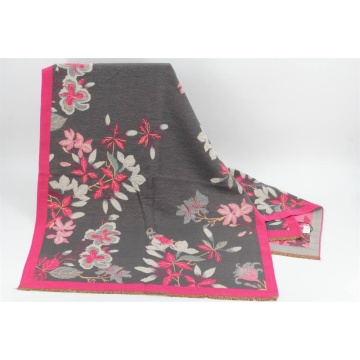 RGEC0850023-1 Eșarfă Elegantă Jardin Fuchsia – Imprimeu Floral și Păsări, Gri Antracit - Img 2