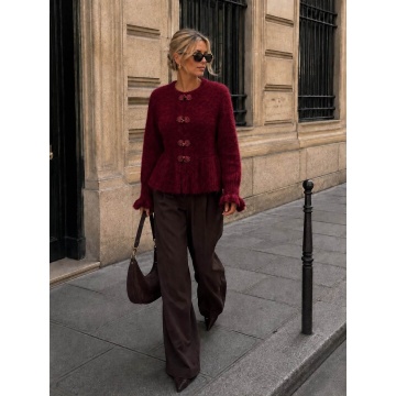 RGRY-623B Bluză Tricotată Burgundia cu Peplum și Închideri Florale – Soft Romance 40–44 (M/L–XL) - Img 4