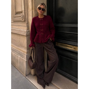 RGRY-623B Bluză Tricotată Burgundia cu Peplum și Închideri Florale – Soft Romance 40–44 (M/L–XL) - Img 2
