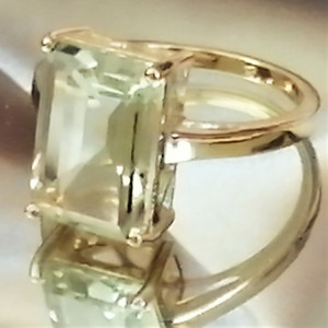 Inel LIDIA -argint placat cu aur galben VR016010- ametist verde