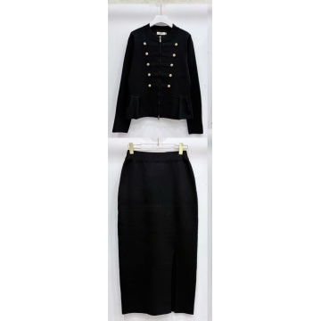RG3273–Set Elegant Negru din Tricot Jachetă cu Nasturi Aurii & Fustă Creion - Img 2