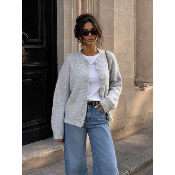 RGWL-080100GRI–Cardigan gri deschis Pufos cu Lână și Nasturi Îmbrăcați – Soft Elegance L–3XL (42–46)