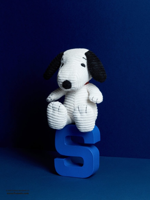 Snoopy în șezut Corduroy Cream - Peanuts, 19 cm, Bon Ton Toys