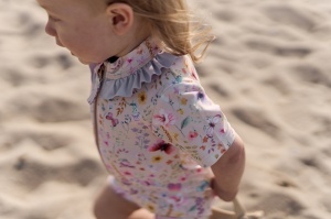 Costum de baie, protectie UV 50+ Mikk-line, Butterfly