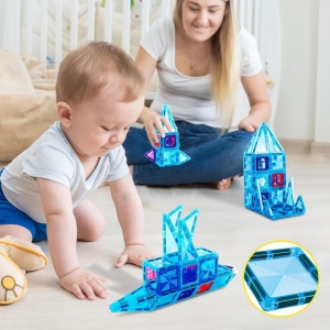 Set PicassoTiles Winter Ice, 71 piese magnetice de construcție mini cu efect de diamant, cu două figurine