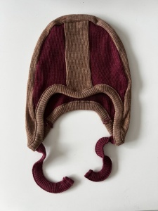 Căciulă lână merinos ManyMonths Unique Fantasy - Dark Cerise
