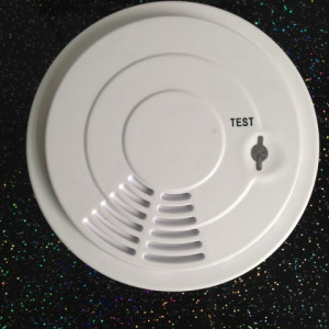 Senzor detector de fum wireless dual-zone pentru Sisteme de Alarme