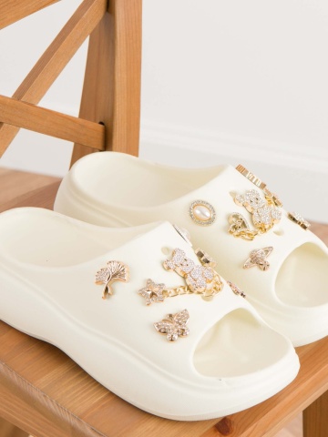 Papuci cod CXF895 Beige