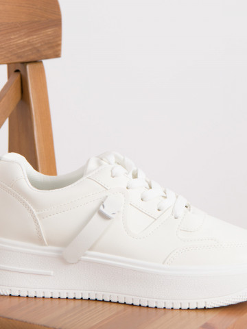 Pantofi sport cod 22D02 White