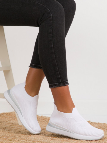 Pantfofi sport cod D235 White