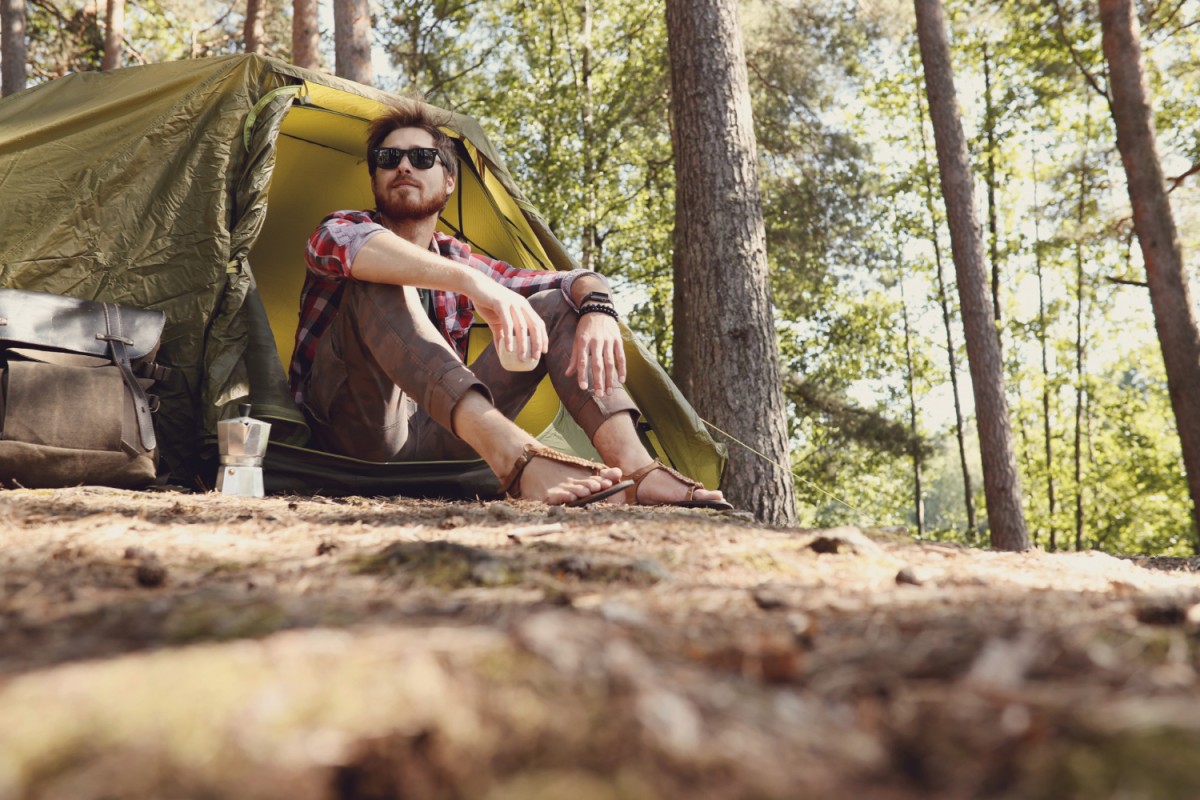 Ghid complet pentru organizarea bagajului perfect de camping