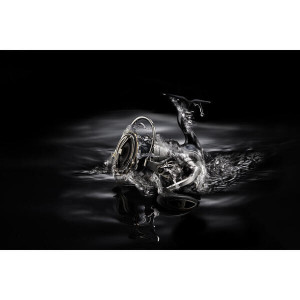 Mulineta Daiwa Certate G-LT, 2500D