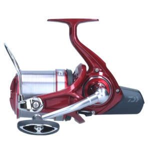 Mulineta Daiwa Emblem Surf 45 SCW QD