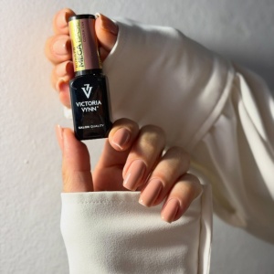 Mega Base Cover Tan Victoria Vynn 8 ml Rubber Base