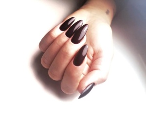 Oja Semipermanenta Pure Creamy 062 Black Tulip