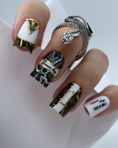 Tatuaj Laque Snake Wraps French CF207
