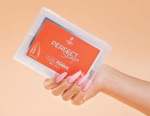 Tipsuri Full Cover Perfect Shape Victoria Vynn Almond