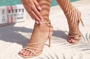 Set Mani Pedi Base + Top Pure Creamy Gratis