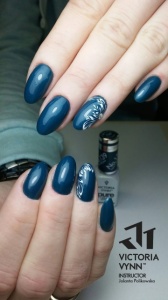 Oja Semipermanenta Pure Creamy 139 Navy Peony