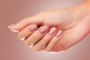 Mega Base Cover Tan Victoria Vynn 8 ml Rubber Base